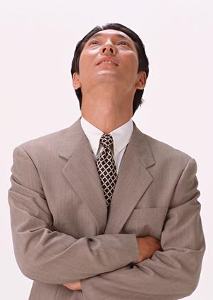 2025年版:旅館運営委託の成功戦略と効果的な対策ガイド